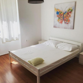 UNA 6 person APP KRIMEJA